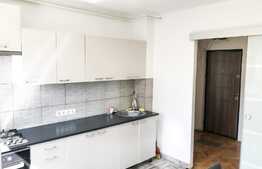 Apartament de 2 camere, la cheie, decomandat, etaj intermediar, 53 mp, zona Piata Marasti