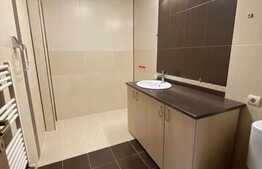 Apartament 3 camere, 75mp,doua locuri de parcare, Zona Florilor