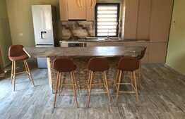 Apartament tip Penthouse, totul nou, 70 mp terasa, la prima inchiriere!