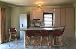 Apartament tip Penthouse, totul nou, 70 mp terasa, la prima inchiriere!