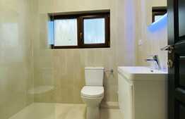 Casa individuala, 140 mp, teren 680 mp, 2 parcari, prima inchiriere, zona Petrom