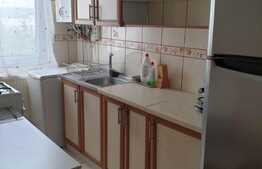 Apartament 3 camere, decomandat, 70 mp, zona strazii Parang