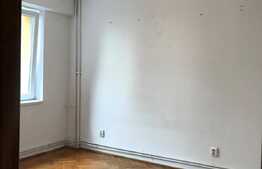 Apartament 4 camere, nemobilat, 110 mp, zona Aleea Muscel