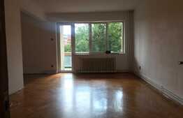 Apartament 4 camere, nemobilat, 110 mp, zona Aleea Muscel