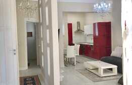 Apartament modern cu 3 camere, 80 mp, situat in zona centrala a orasului!