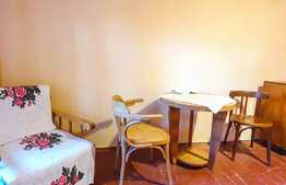 Garsoniera spatioasa, 27 mp, zona Calvaria