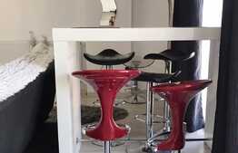 Apartament modern, 54mp, balcon, parcare, A.C., Zona Iulius Mall