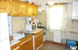 Vanzare 3 camere + 2 boxe la subsol, posibilitate Prima Casa