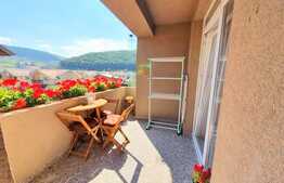 Apartament modern cu 3 camere, parcare! Zona Subcetate!