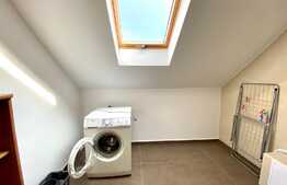  Apartament cu 3 camere , decomandat, 70mp zona UMF, CHELTUIELILE INCLUSE