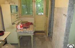 Vanzare apartament 3 camere, 67 mp utili, zona Iulius Mall, etaj intermediar