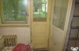 Vanzare apartament 3 camere, 67 mp utili, zona Iulius Mall, etaj intermediar