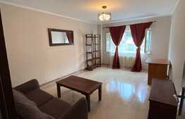 Apartament cu 3 camere, 60 mp, parcare, zona strazii Nicolae Titulescu 