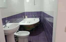 Apartament 3 camere, 65mp, 2 bai, loc parcare + pod 37mp cu CF! Zona Porii!