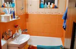 Apartament cu 3 camere, 41 mp , zona strazi Alverna 