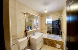 Apartament 3 camere, zona centrala Floresti!