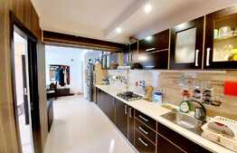 Apartament 3 camere, zona centrala Floresti!