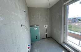 Apartament 3 camere, 77.16 mp, terasa 14.16 mp, semifinisat, zona strazii Bucuresti