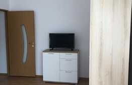 Apartament 3 camere, 65 mp, zona strazii Lombului