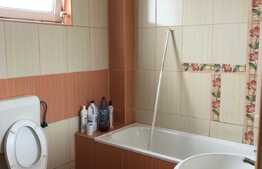 Apartament 3 camere, 65 mp, zona strazii Lombului