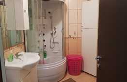 Garsoniera la cheie, etaj 1, parcare cu CF, balcon inchis! Zona strazii Eroilor!