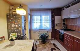 Apartament 3 camere, 75 mp, loc de parcare, zona Kaufland