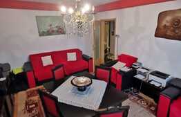 Apartament 3 camere, 75 mp, loc de parcare, zona Kaufland