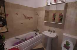 Apartament la cheie, parcare, etaj intermediar, zona Florilor