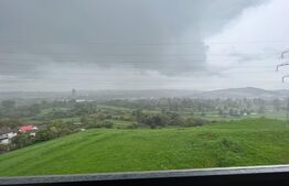 Apartament 3 camere, lux, 70 mp, parcare, zona Donath Park