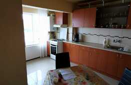 Apartament 2 camere, decomandat, 48 mp, Intre Lacuri!