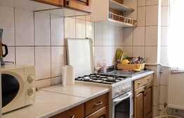 Apartament, 3 camere, 80 mp, zona Aleea Padis