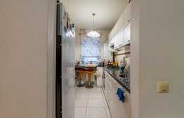 Apartament decomandat, etaj intermediar, expunere sudica, zona Porii