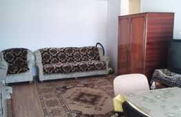 Apartament 3 camere, parcare, 52 mp, zona Sesul de sus