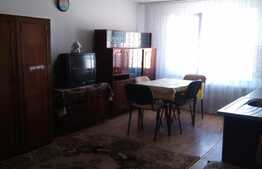 Apartament 3 camere, parcare, 52 mp, zona Sesul de sus