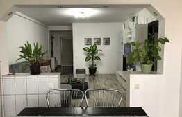 Apartament cu 3 camere, semidecomandat, Apahida zona centrala!