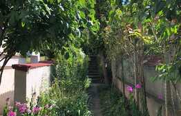 Nou! Proprietate deosebita in vila, 210 mp utili, teren aferent 100 mp, zona P-ta Engels!