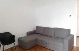 Garsoniera, recent renovata, moderna, 28 mp, zona Detunata