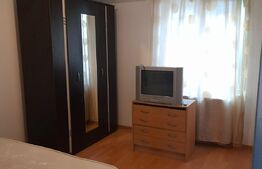 Apartament 3 camere, 55 mp, parcare, zona Fagului 