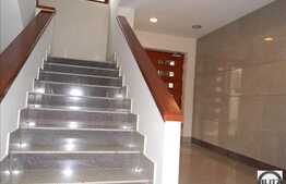 100 mp finisaje lux + gradina 72 mp + garaj