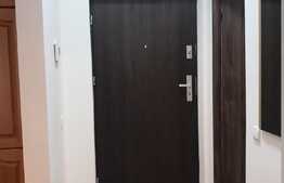 2 camere, 40 mp, parcare  balcon, A.C., zona strazii Soporului.Disponibil din 1 August