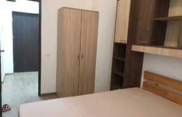 2 camere, 40 mp, parcare  balcon, A.C., zona strazii Soporului.Disponibil din 1 August