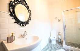 Investitia sigura! Apartament la cheie, cochet, gradina, zona centrala!