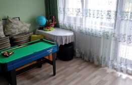 Apartament 3 camere decomandat, 63mp, zona Vivo