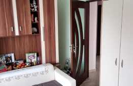 Apartament 3 camere decomandat, 63mp, zona Vivo