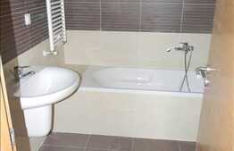 Deasupra tuturor conditii exclusiviste