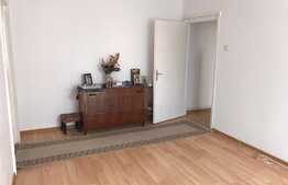 Apartament de vanzare, semicentral, etaj intermediar! 