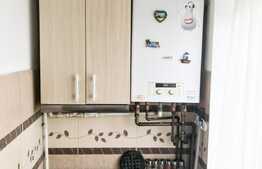 De vanzare apartament cu 2 camere, decomandat, 49 mp, zona Intre Lacuri