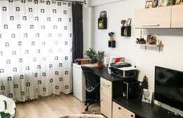 De vanzare apartament cu 2 camere, decomandat, 49 mp, zona Intre Lacuri