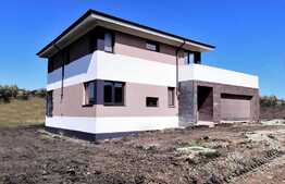 De vanzare casa individuala 260 mp, 655 teren, garaj, terasa circulabila 70 mp!