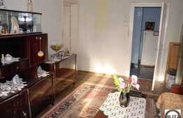 Apartament de vanzare cu 3 camere, 60 mp utili